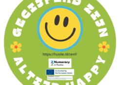 Sticker1_NL - Altijd happy gecijferd