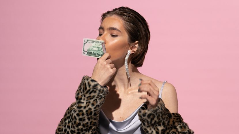 Symposium: Bedwing de Bling! Slimmer omgaan met geld, kan dat?