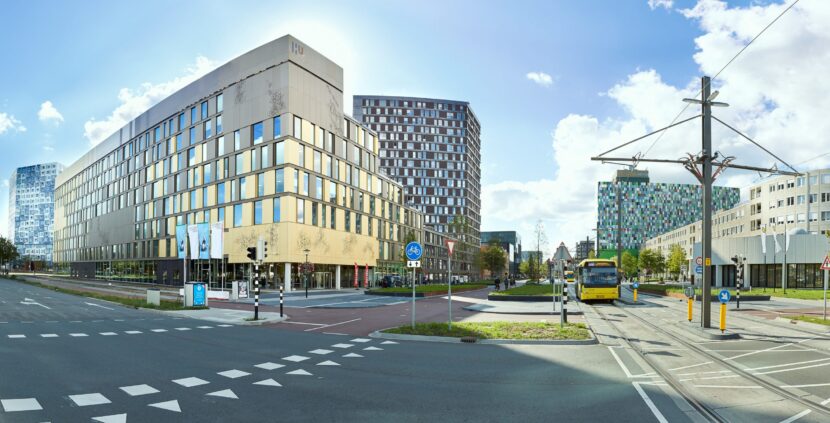 HU NIEUW-NEW BUILDING-1DQ9A1312-Pano-1-2-HL15-gebouw