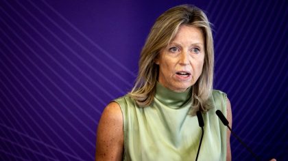 Ollongren komt met nieuwe luchtverdedigingssteun voor Oekraïne