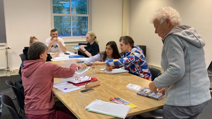 Leven in plaats van overleven in Oekraïense huiskamer in Utrecht