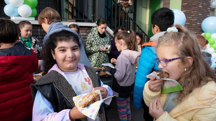 Hij leert Nederlands in Houten, maar ook dan is de oorlog in Oekraïne nooit ver weg voor Arten (9)