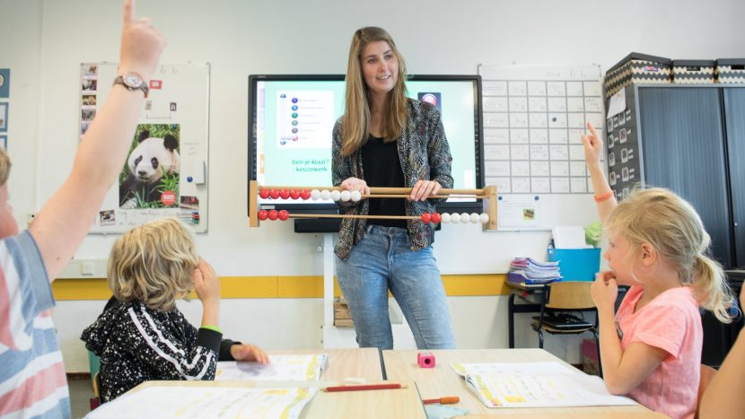 Trots op je afstudeeronderzoek? | Neem deel aan de SRC!