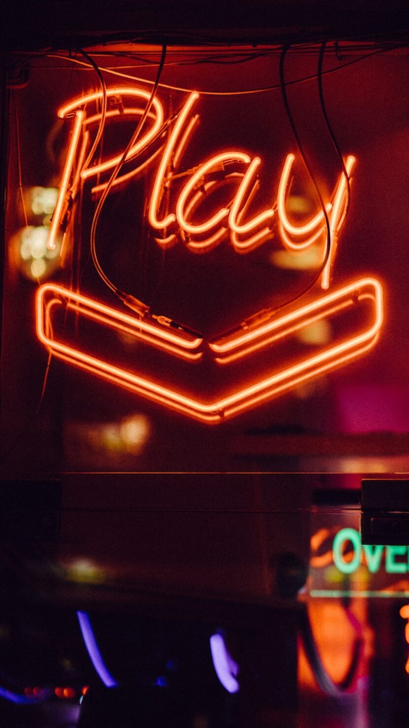 clem-onojeghuo-play neon