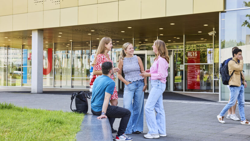 In- en uitschrijven voor een minor aan de HU in de zomerperiode