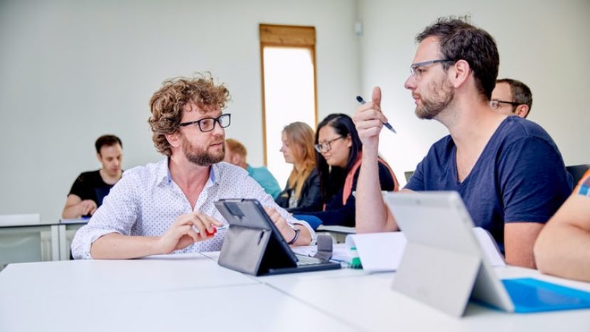 Drie hbo’s en Zestor starten onderzoek naar professionele ontwikkeling van docenten in teamverband