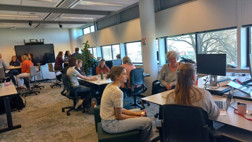 Promovendi centraal tijdens open teamsessie lectoraat