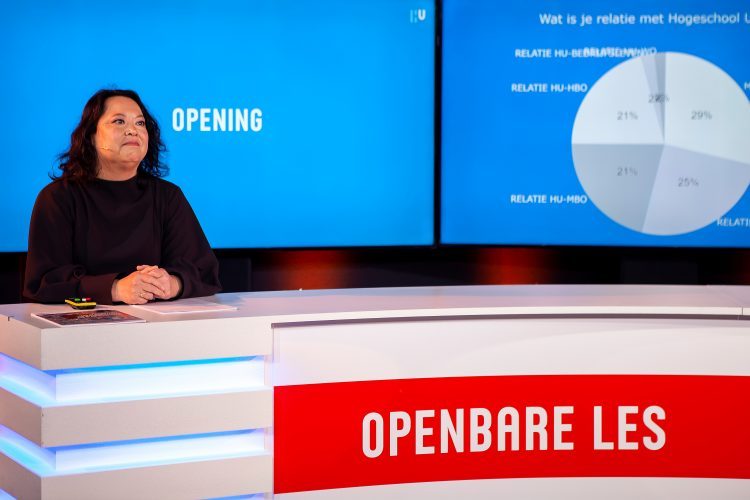 Openbare les Ilya